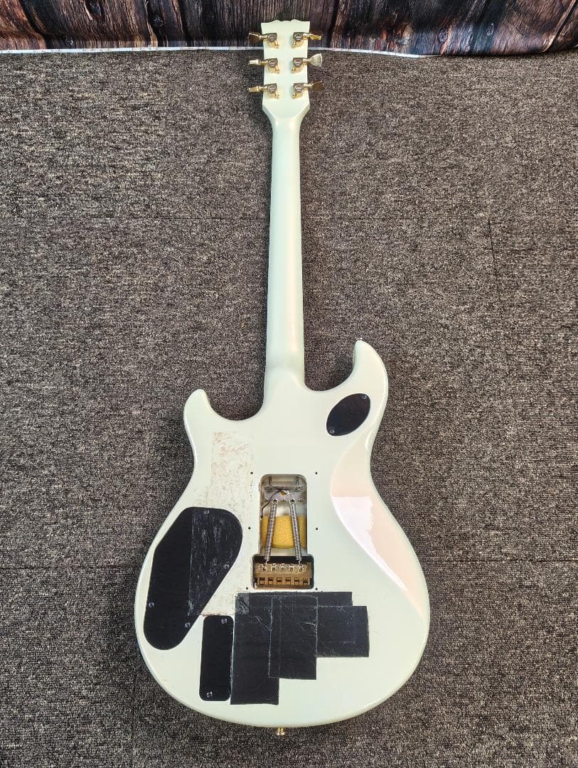 YAMAHA ヤマハ SFX-Ⅰ エレキギターハードケース付き