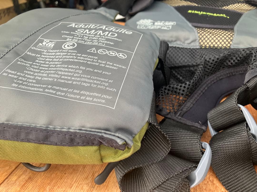 Stohlquist ストールクイスト　PFD fisherman 　SM/MD