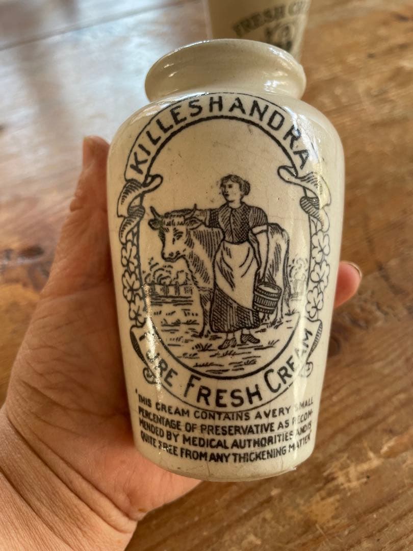 レア　イギリスアンティーク　CREAM ポット