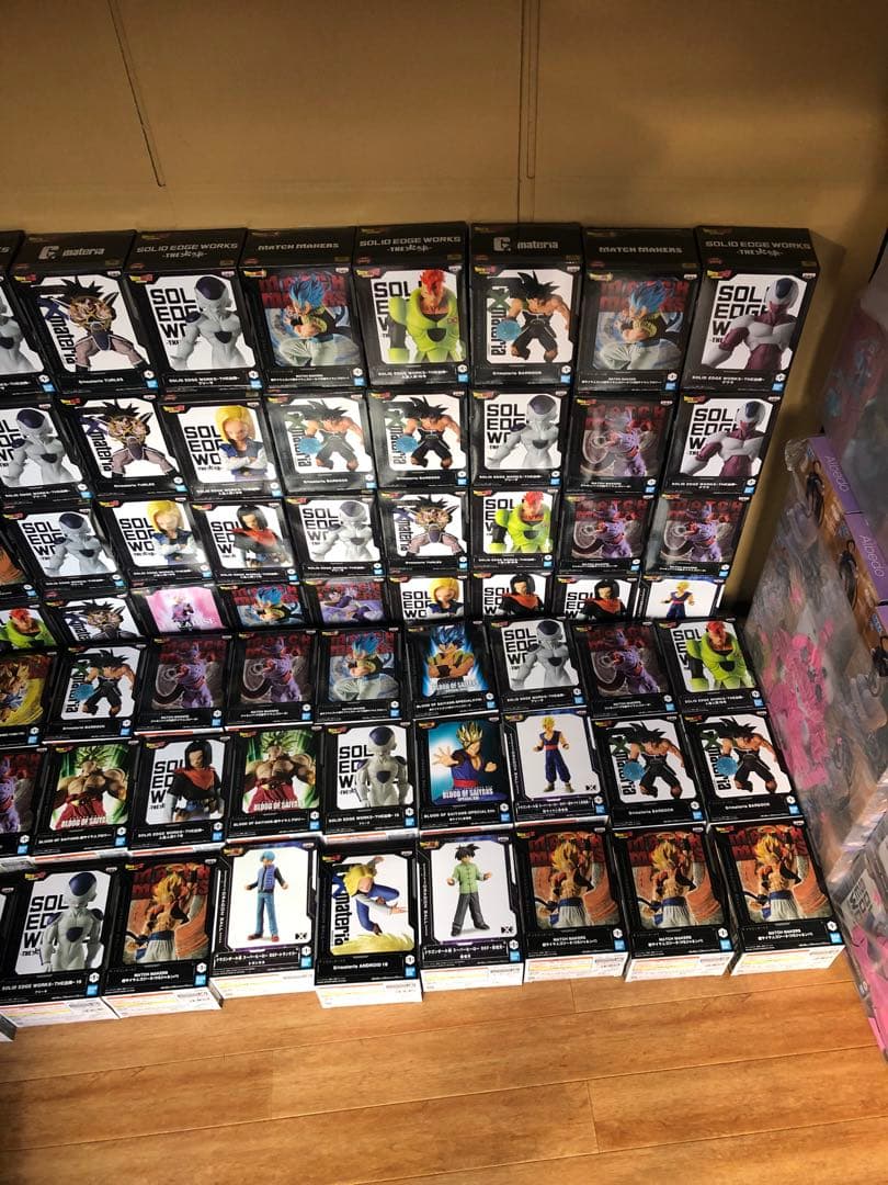 ドラゴンボール フィギュア ブロリー　フリーザ　ターレス　クウラ　18号　63個