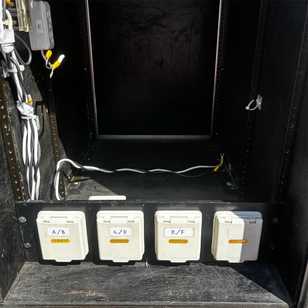 PULSE 18U ラックケース ①