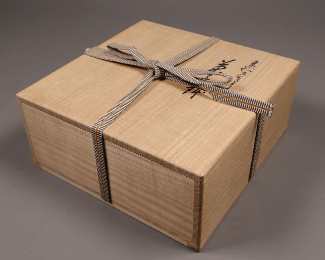 九谷焼 宮本忠夫「色絵九谷花鳥図・菓子鉢」共箱 八角鉢 陶芸 M977