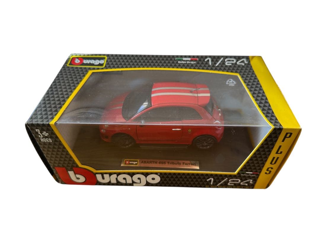 ミニカー Burago ABARTH 695 Tributo Ferrari 1/24
