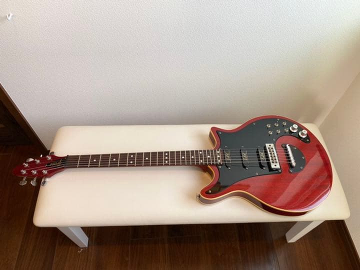 Greco グレコ　ブライアンメイモデル シリアル番号A0024