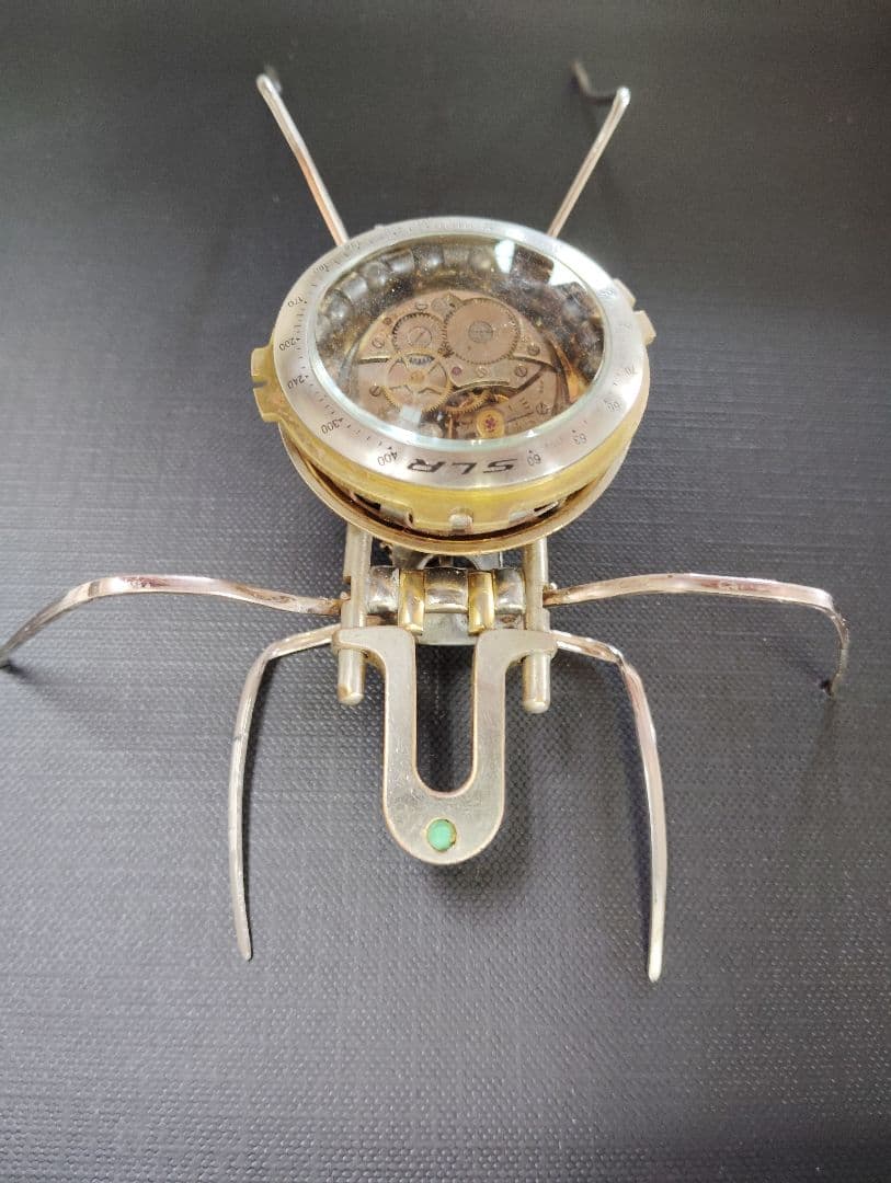 スチームパンク　懐中時計使用昆虫（額入り）G-01