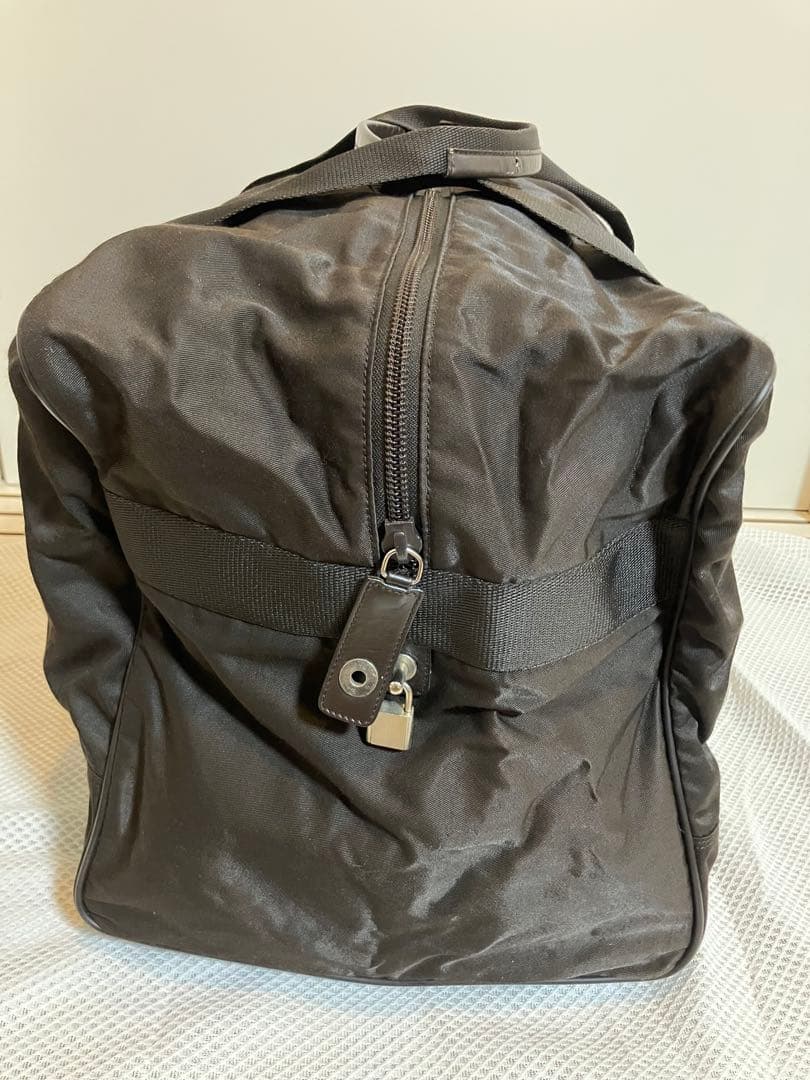 プラダ PRADA ボストンバッグ イタリア製 三角ロゴ バッグ　大容量