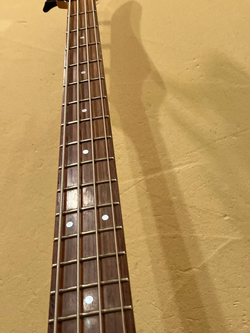 フェルナンデス リボルバー エレキベース 動作確認済 フェンダーソフトケース付