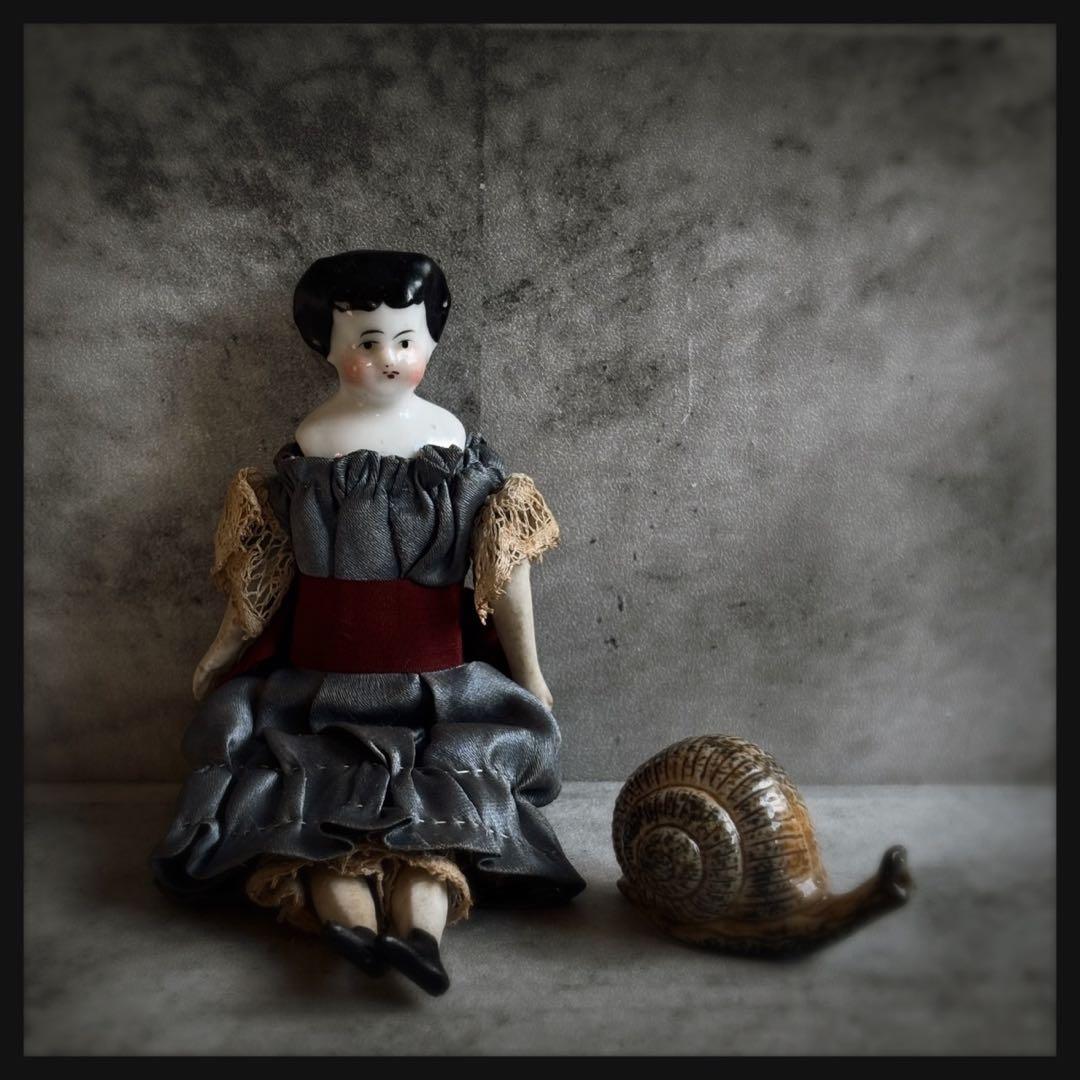 アンティーク 小さなチャイナヘッドドール　 フラットトップ　クラシカルスタイル