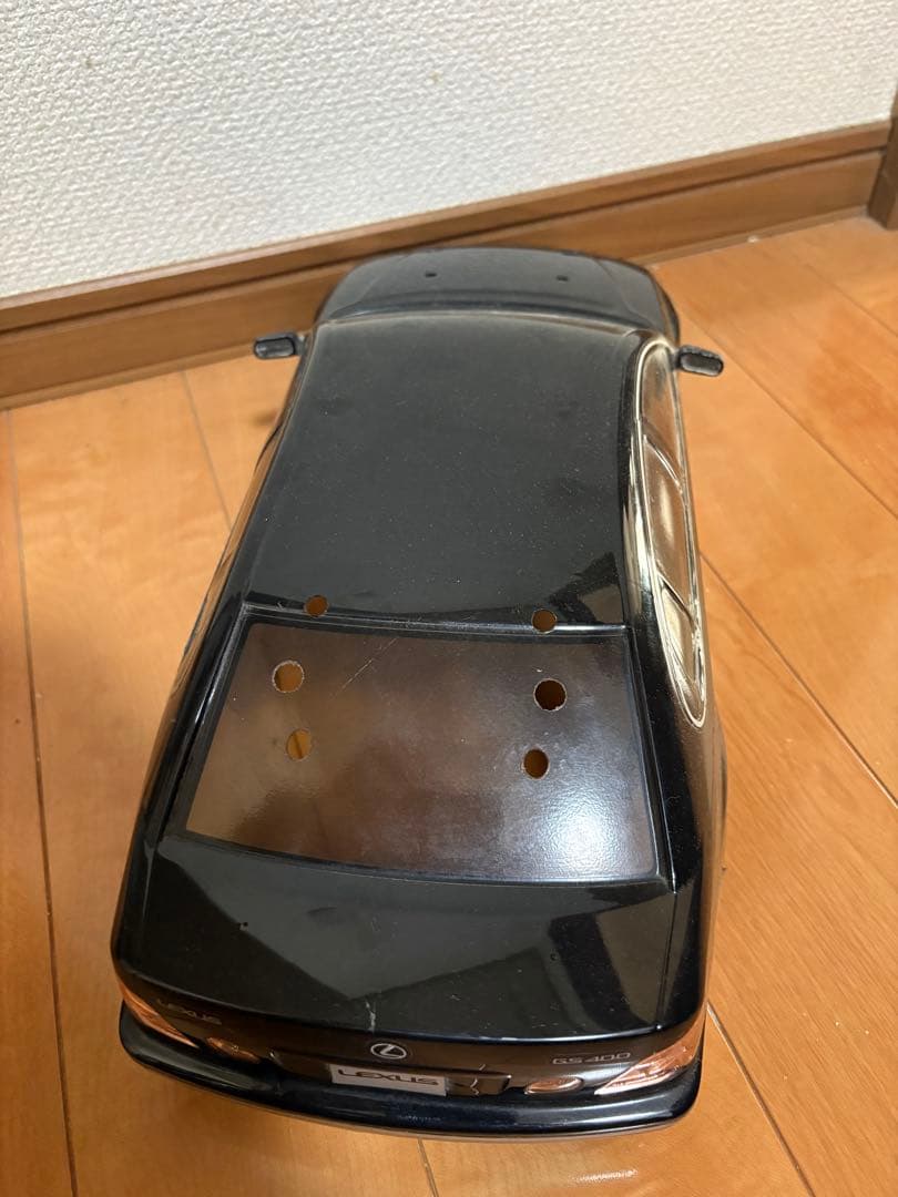 タミヤ　アリストボディLexus GS400