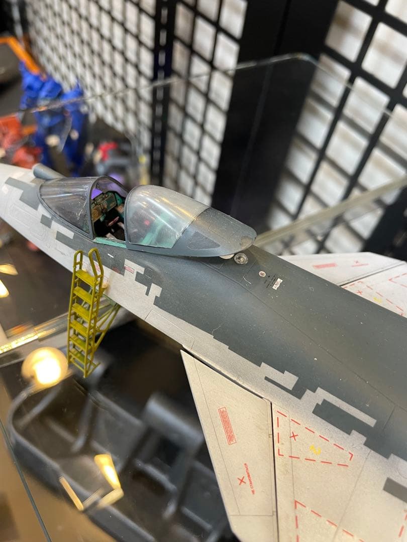【完成塗装品】1/48 ズベズダ Su-57 フェロン