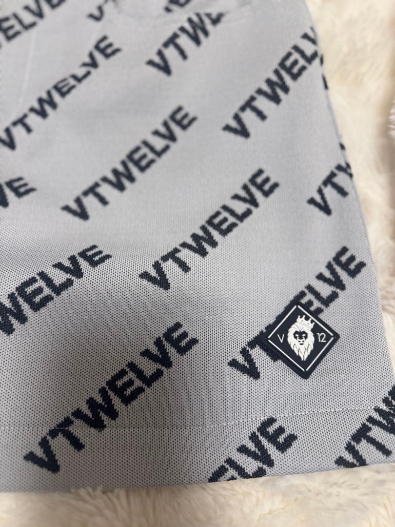 V12 ロゴミニスカート