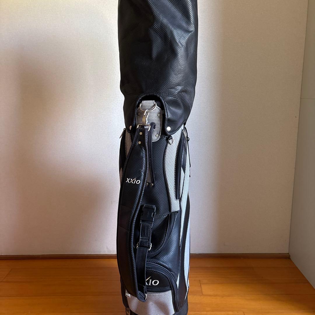 ゼクシオ XXIOキャディバッグ フード付き