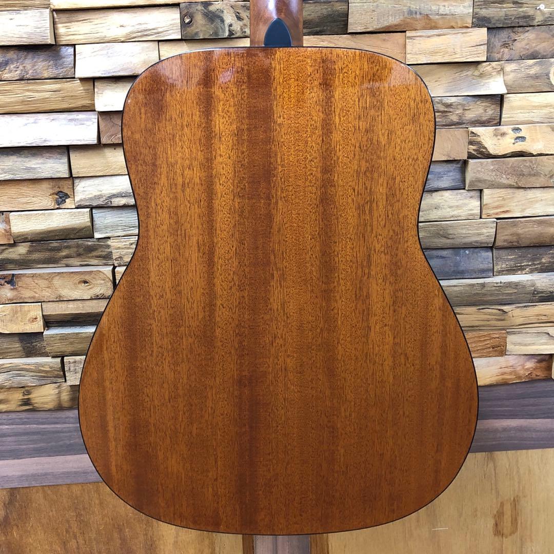 【美品】　アコースティックギター　YAMAHA　FG800