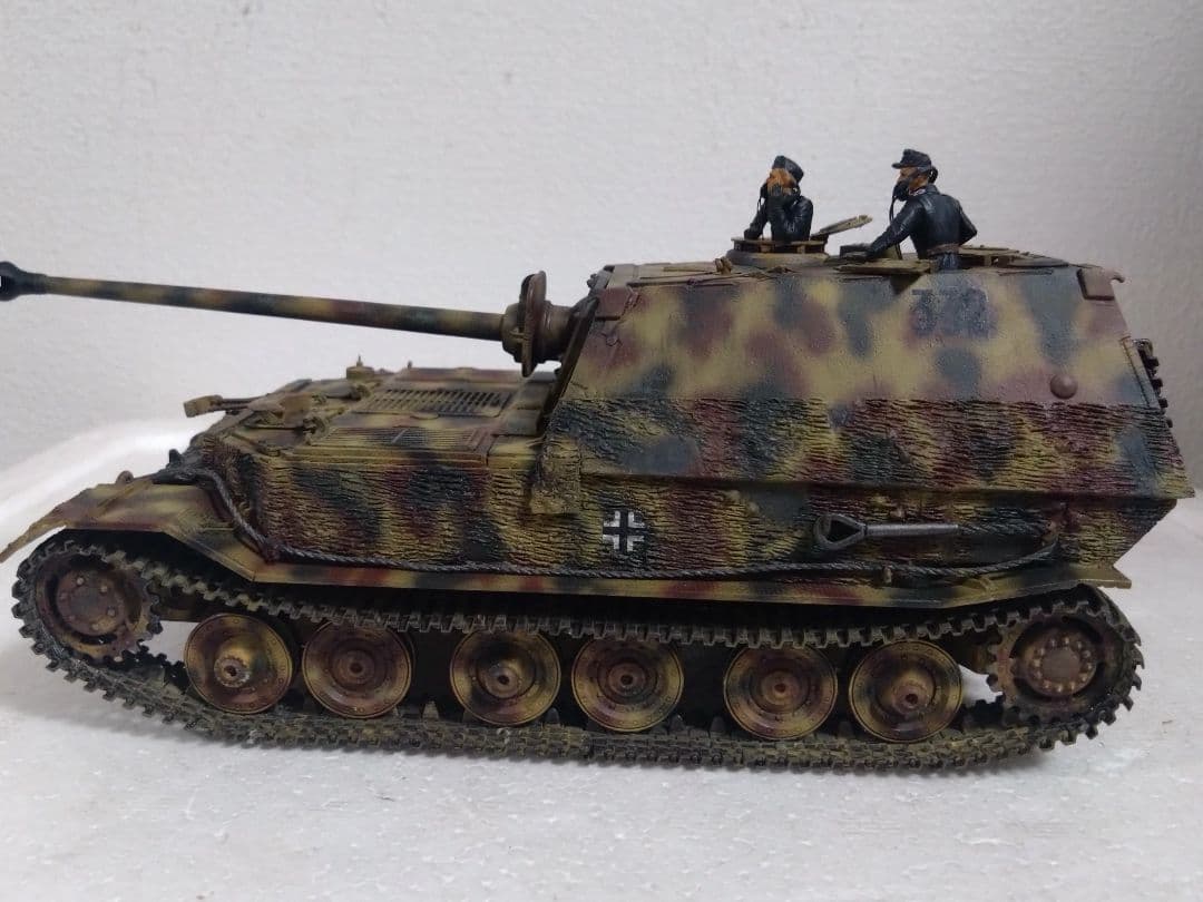 プラモデル戦車完成品タミヤ1/35ドイツ重駆逐戦車エレファント