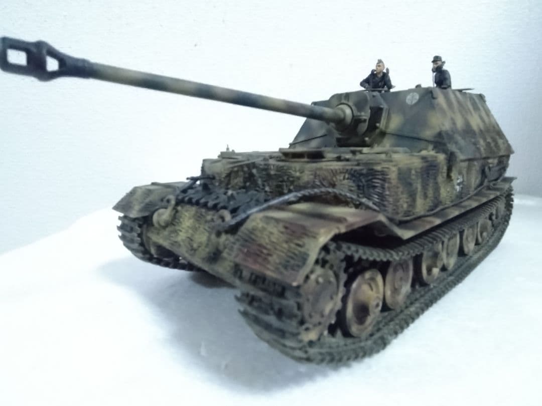 プラモデル戦車完成品タミヤ1/35ドイツ重駆逐戦車エレファント