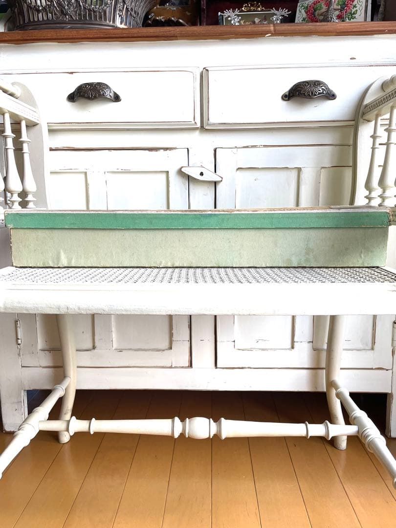 ♡ 希少　ベルギーアンティーク　コルセットボックス① ミューズ　ヴィクトリアン