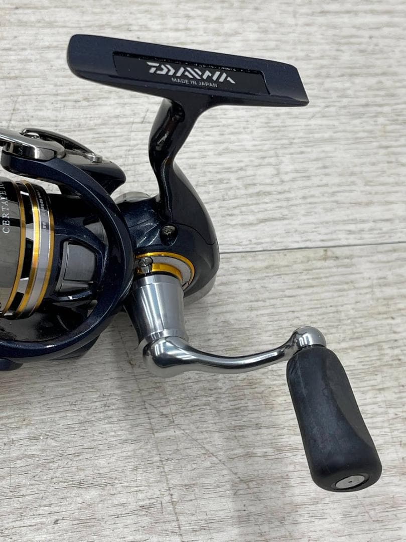 美品 ダイワ セルテート 1003 スピニングリール フィッシング　②