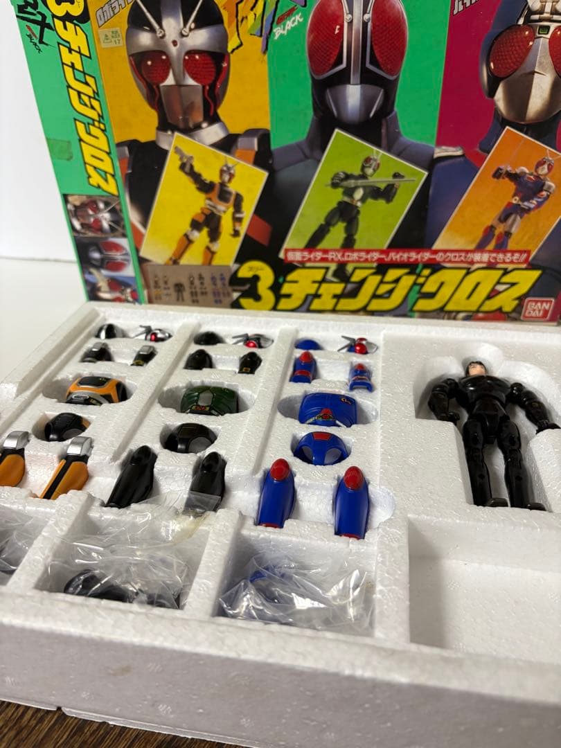 バンダイ 3チェンジクロス 仮面ライダー