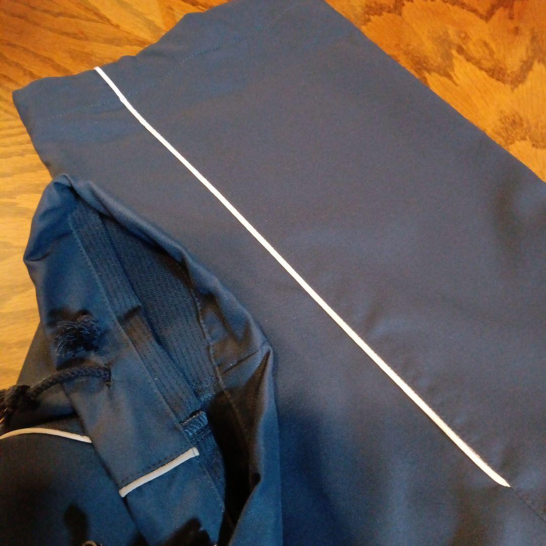 DESCENTEデサント　新品未使用☆ウインドブレーカー上下セット