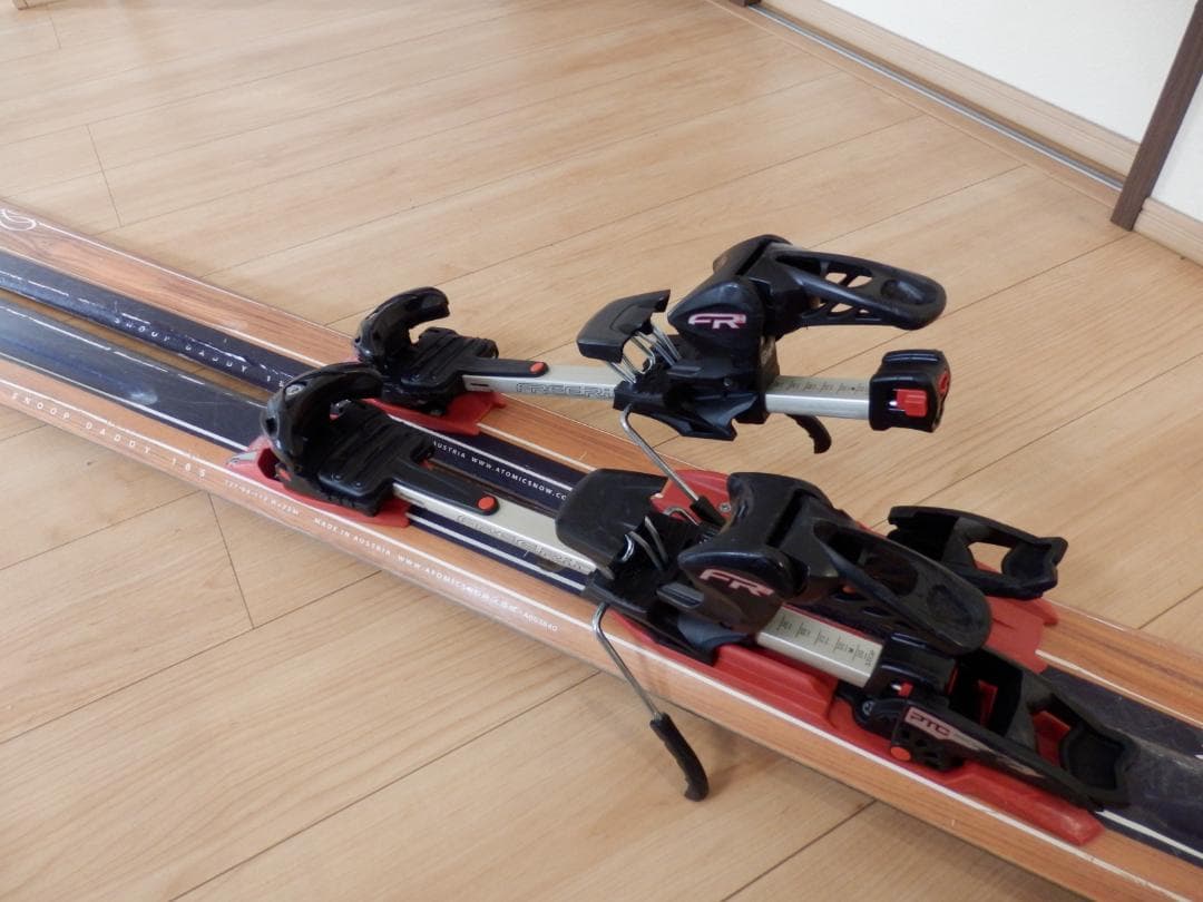 【値下げ】Atomic バックカントリースキー板SNOOP DADDY 185