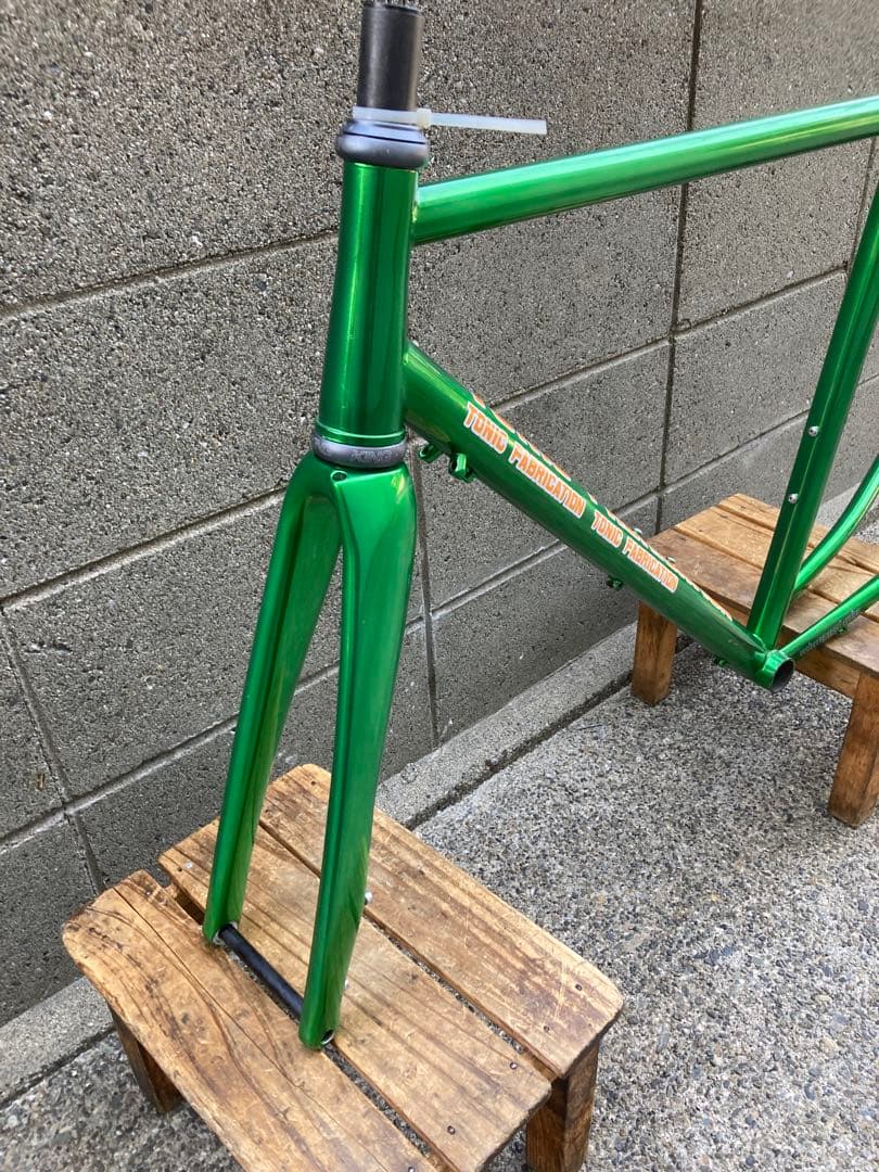 Tonic トニックDISCロードフレーム ENVEフォーク