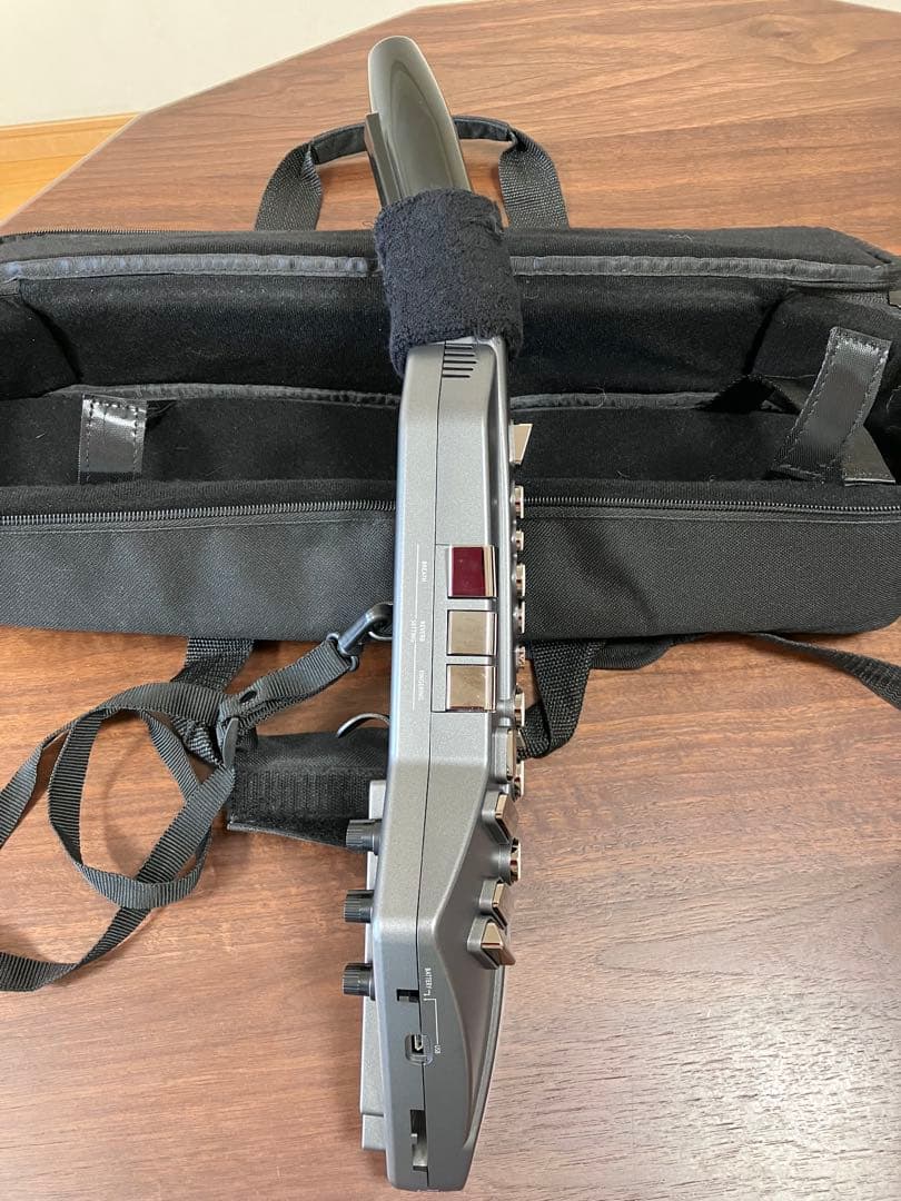 Roland Aerophone GO AE-05　取扱説明書とガイドブック付き