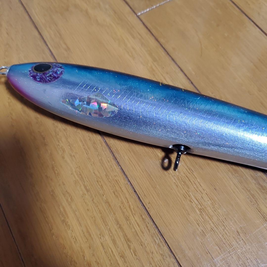 貝田ルアー　ツイスターf6　kimera