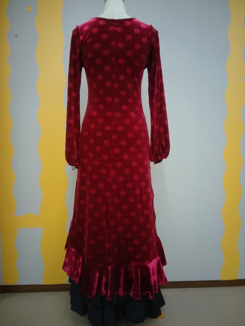 フラメンコ　ワンピース　伸びる生地　赤ベロア水玉　ワンピースのみ販売