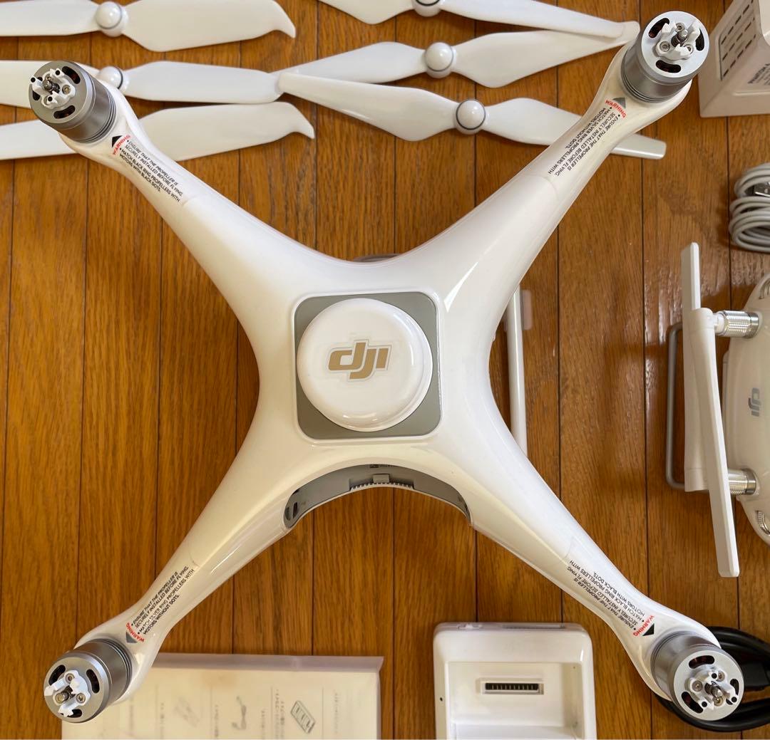 送料無料 DJI Phantom4 RTK ドローン本体 専用ケース付き