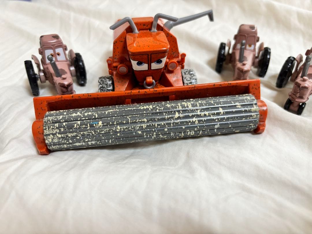 マテル フランク トラクター cars カーズ トミカ C-19