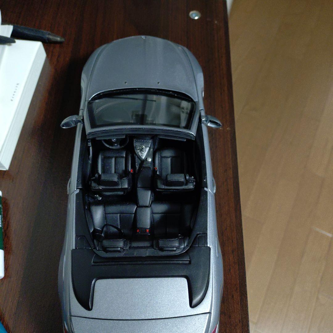  M6 Convertible 1/18 スケールモデル
