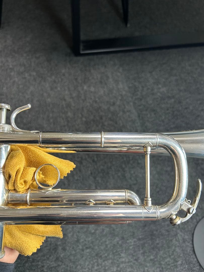 トランペット　YTR8335RS Xeno SOLUTE