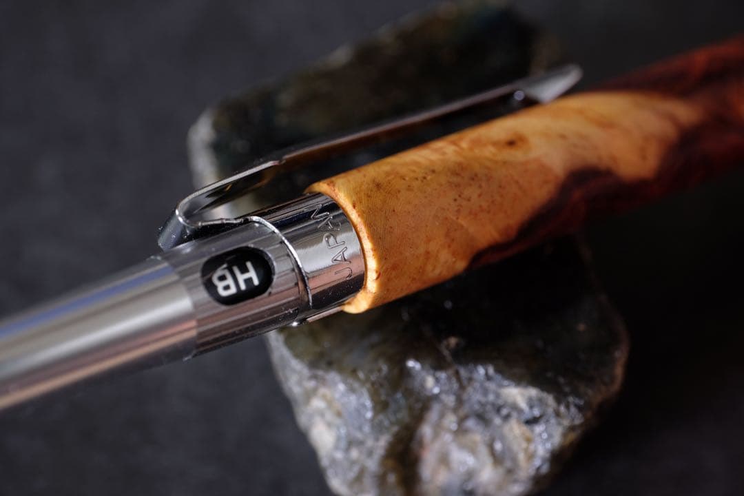 PG5木軸カスタム0215　高村杢工房 製図用シャープペンシル　極上花梨瘤紅白