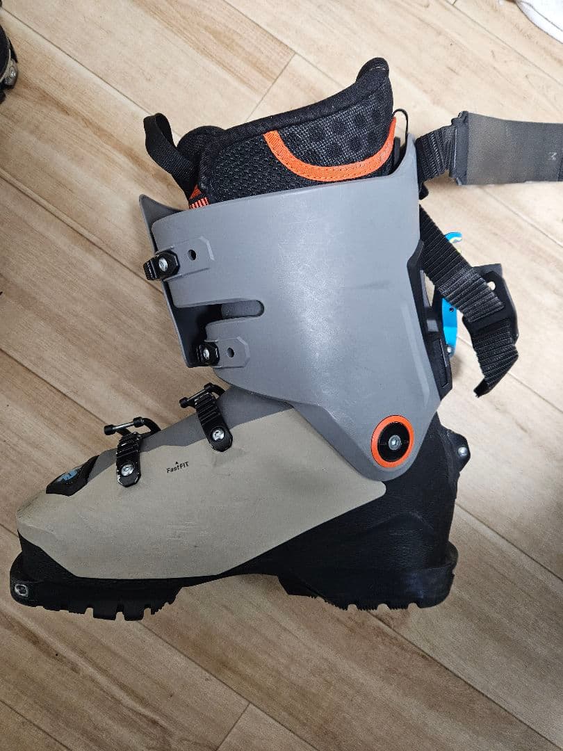 K2 Mindbender 120 スキー ブーツ M8