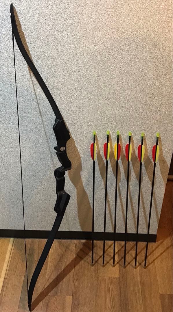 ManKung社製 弓と矢 6本セット RB007B