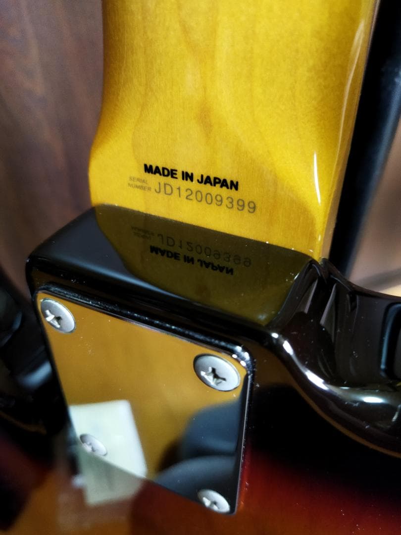 フェンダージャパン　Fender Japan PB62-US 3TS