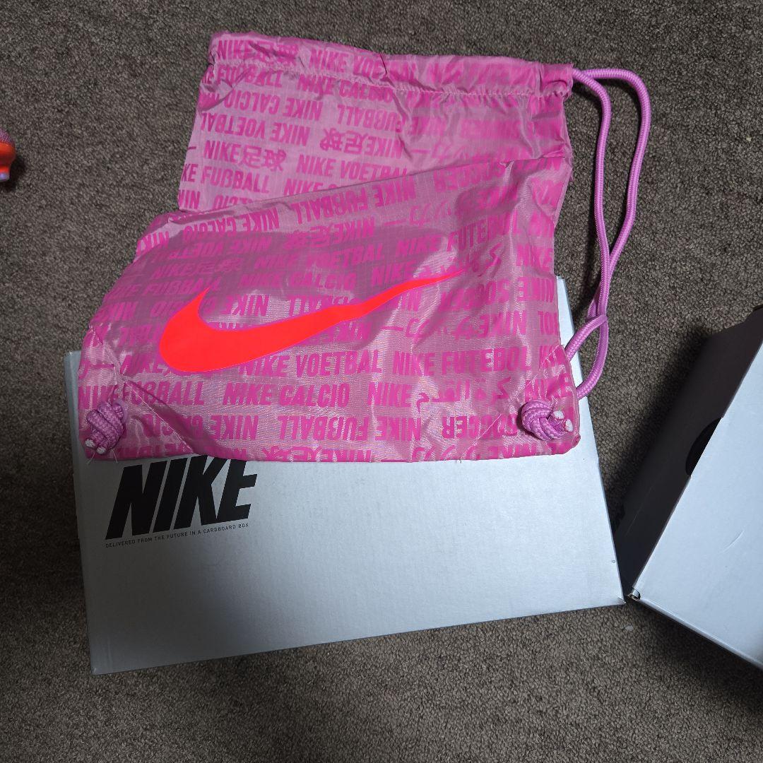 ナイキ ズーム マーキュリアル ヴェイパー 16 エリート AG-PRO