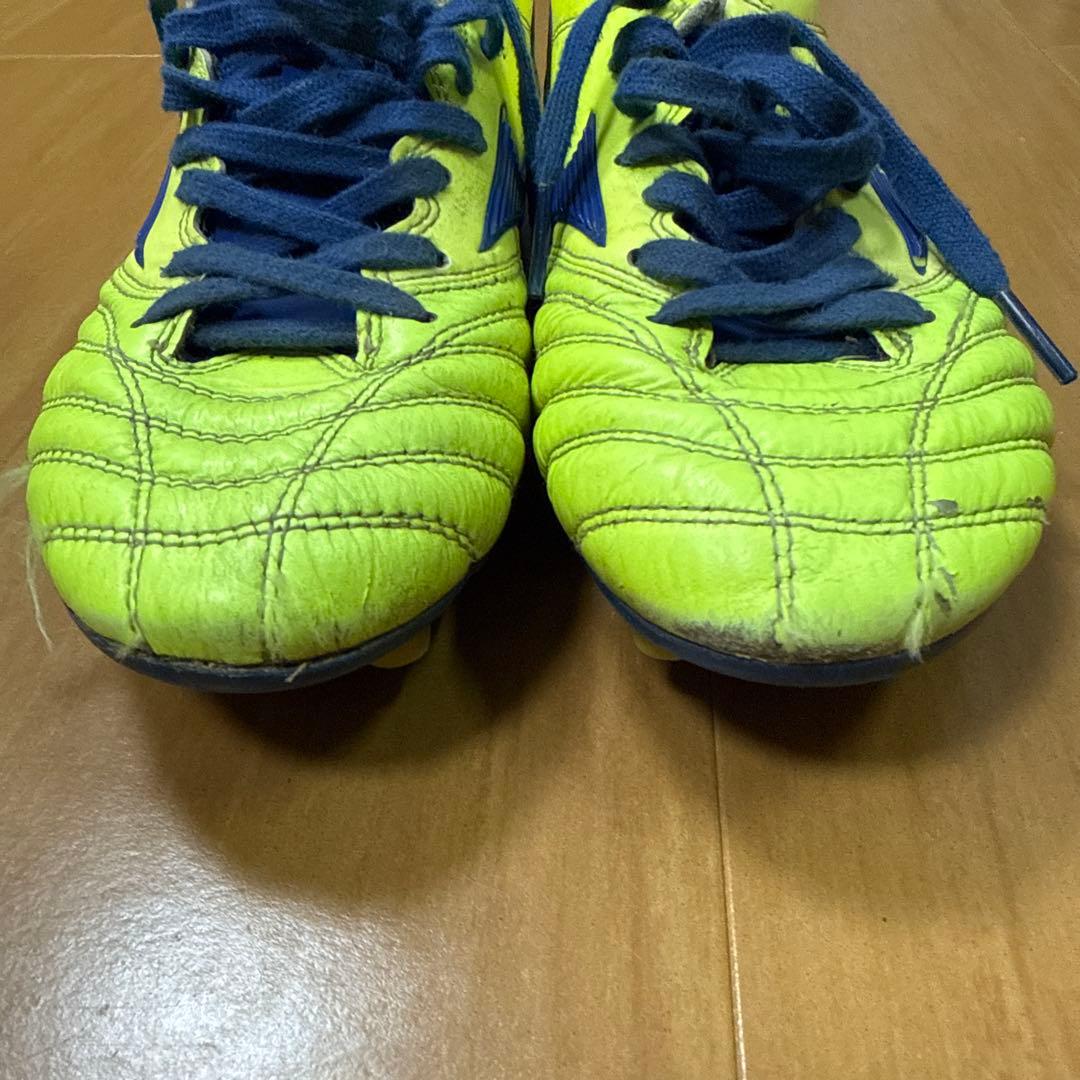 MIZUNOサッカーシューズ スパイク　モレリアネオ2 イエロー/ネイビー