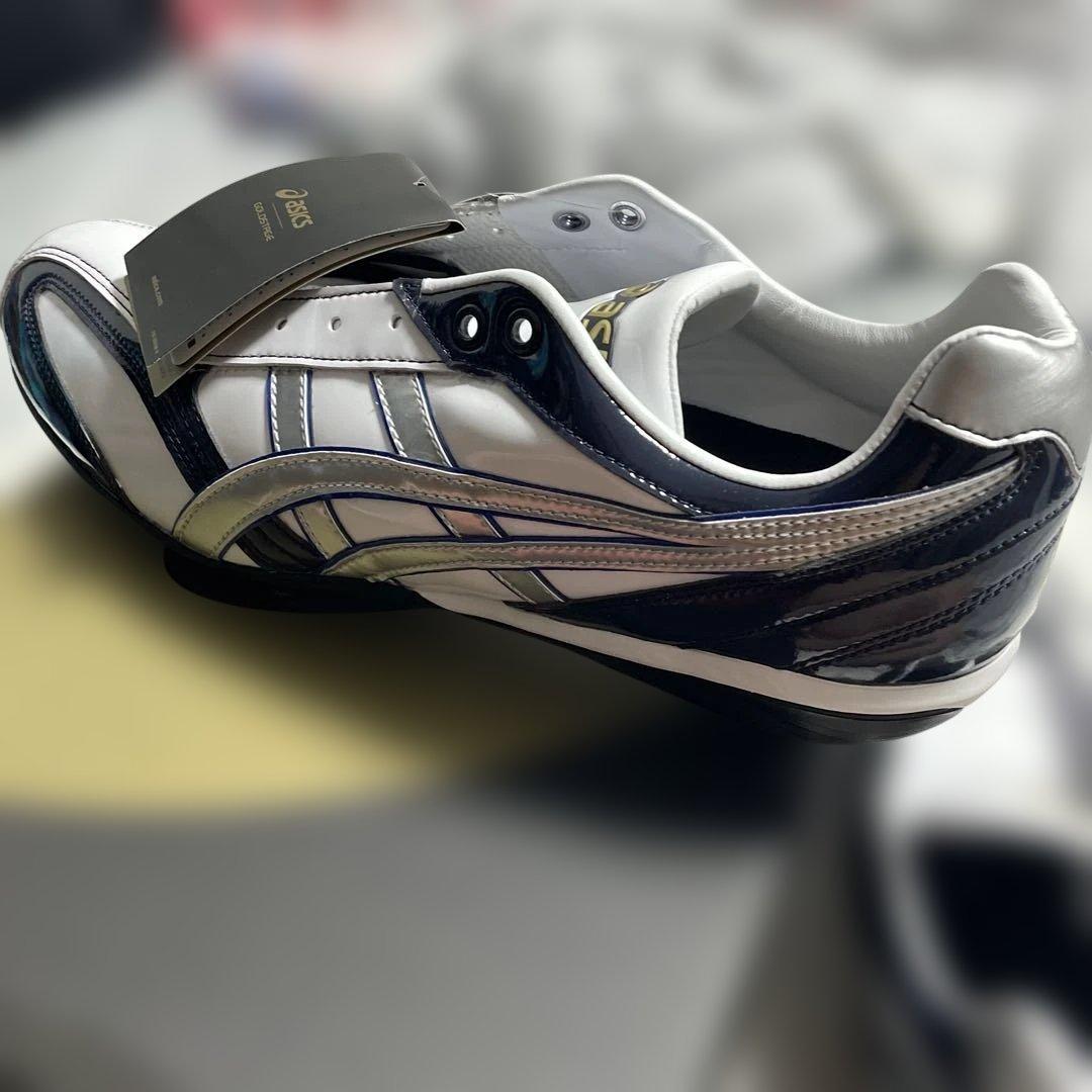 新品asics GOLDSTAGE トレーニングシューズ29.5cm