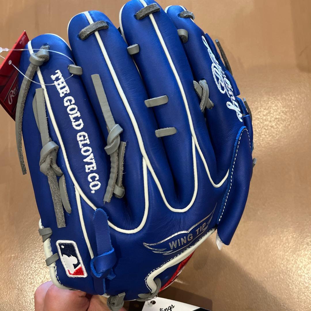 新品 値下げ中ローリングス軟式投手用 ドジャース