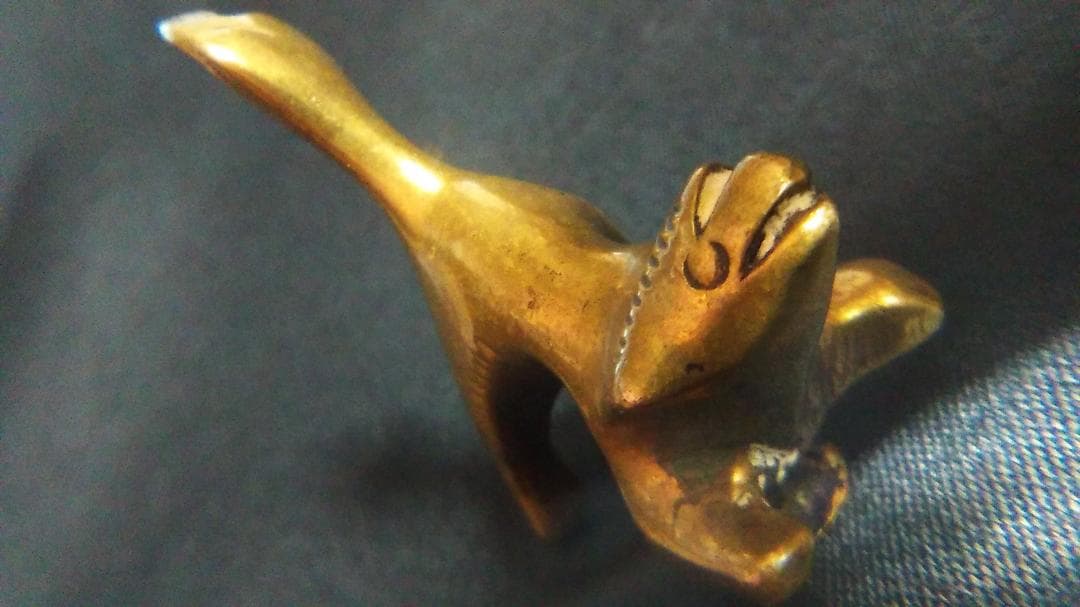 【 獅子形金銅帯鉤 】　ベルト鉤　経世紀品