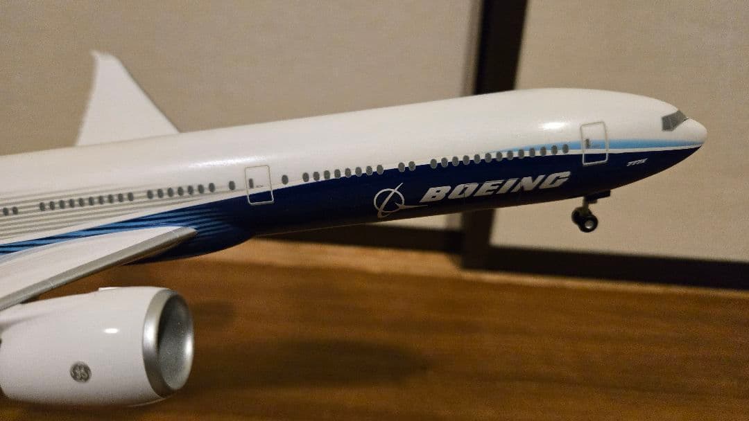 777X 777-9 1/200　ハウスカラー　ボーイング公式　模型