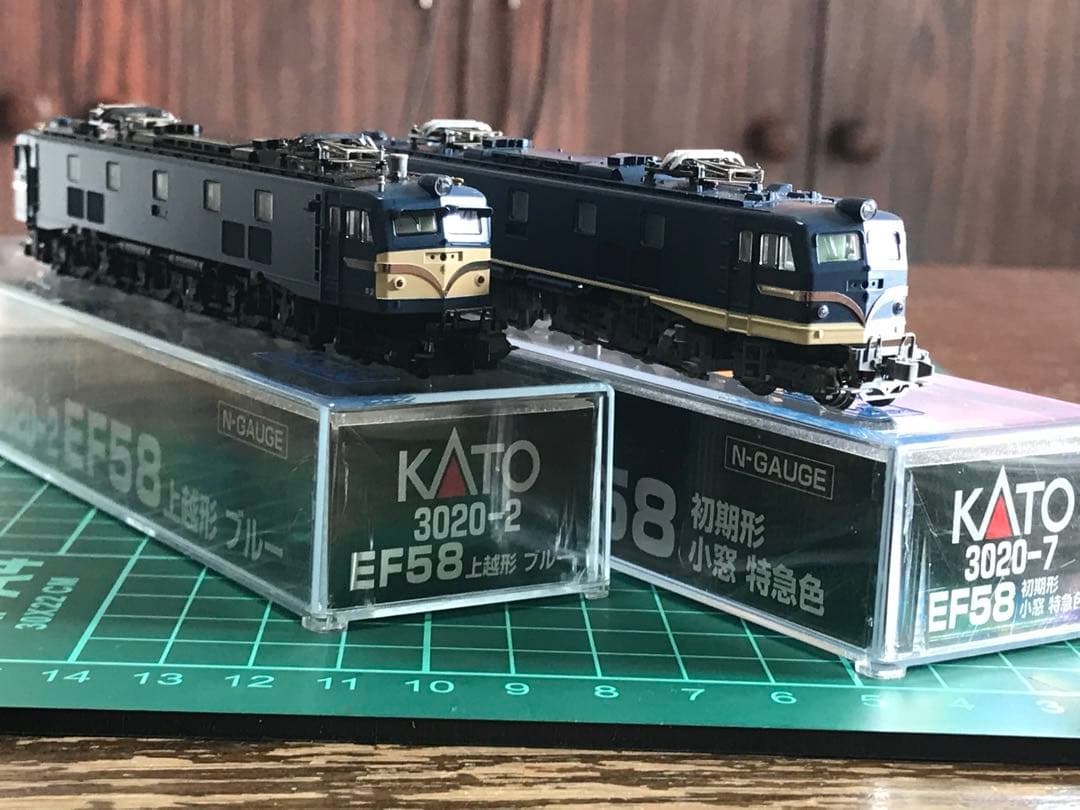 KATO 3020‐2EF58上越形ブルー＋3020-7EF58初期小窓特急色