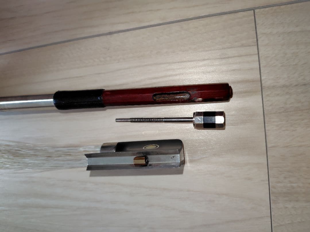 【最終価格／出品9月末迄】チェロ弓 A.Richaume 刻印 USED美品