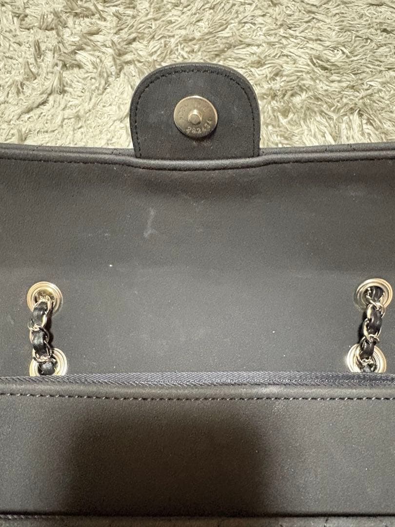 ③バックスキン風　　チェーンバッグ　ノベルティ