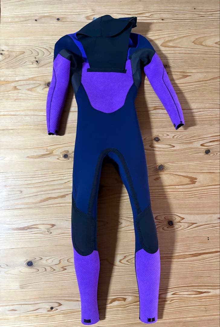 クイックシルバー　キッズボーイズ用ウェットスーツ