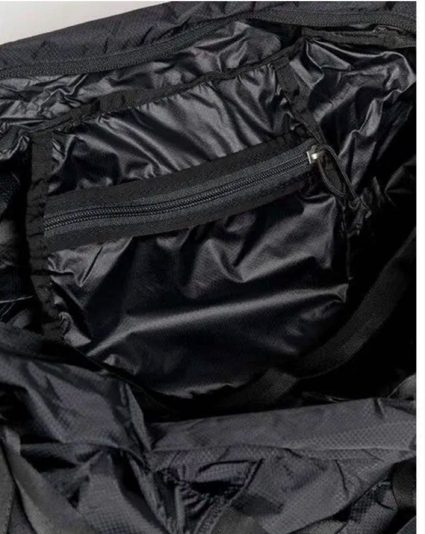 旅行かばん・小分けバッグ The North Face Flyweight Duffel Bag 32L