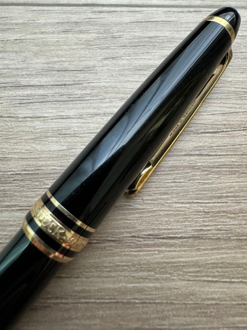 モンブラン マイスターシュテック ゴールドコーティング ボールペン