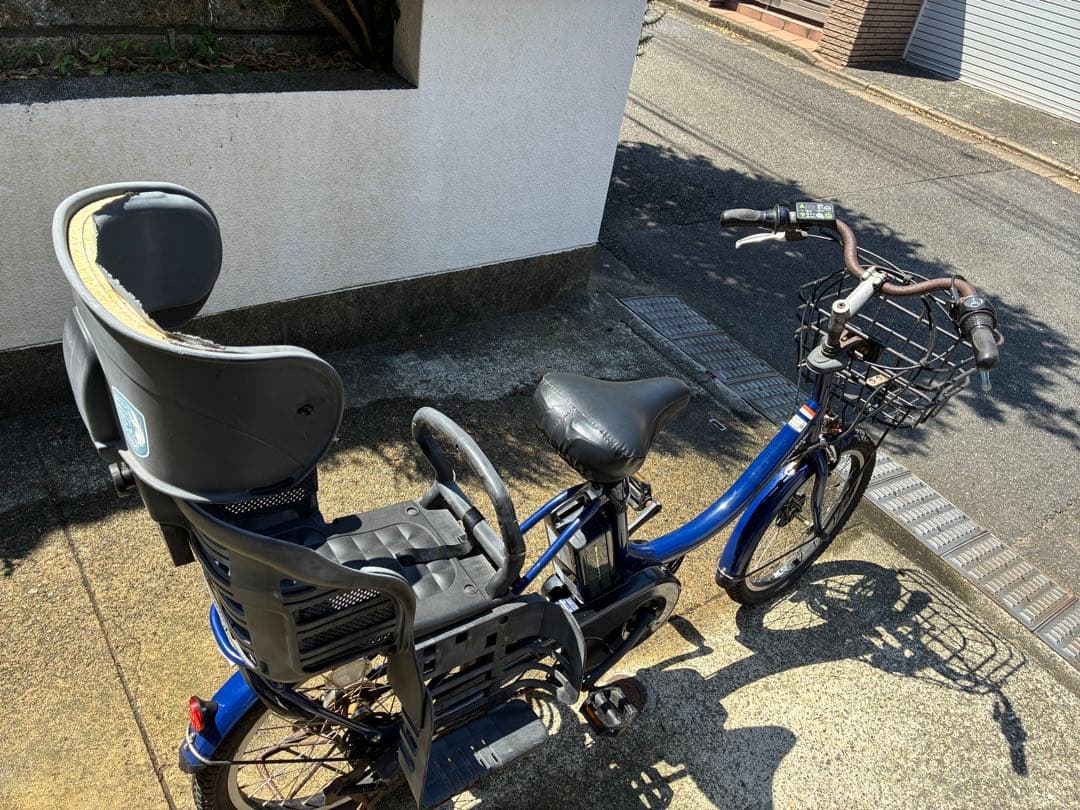 電動アシスト自転車 チャイルドシート付き 青