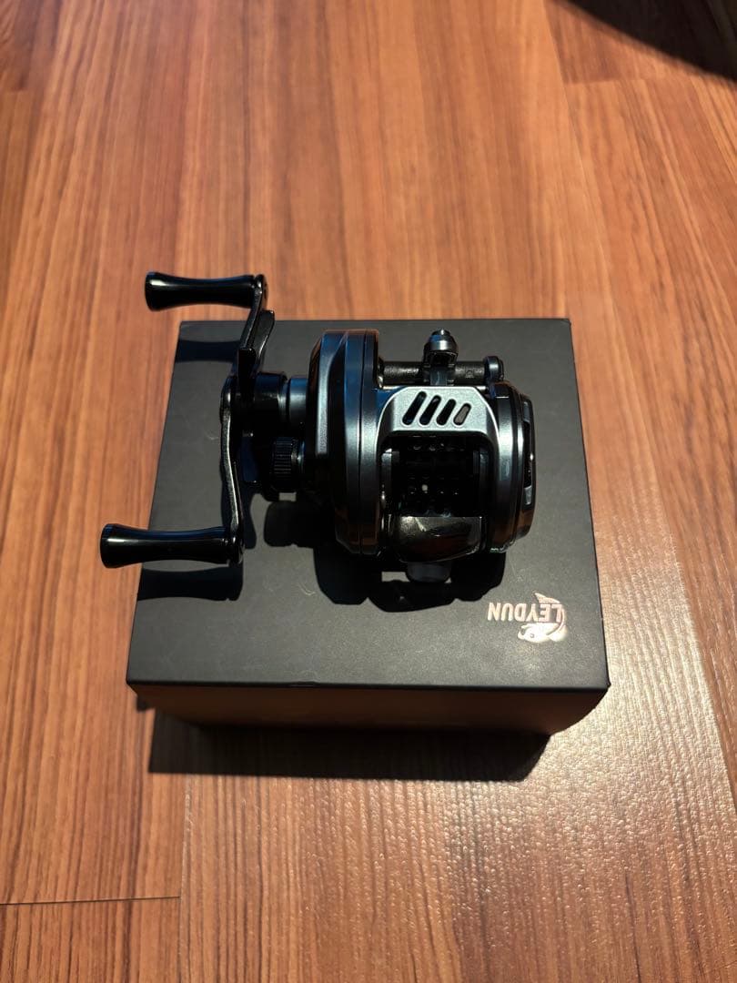 2/4 23:59まで Usopp ベイトフィネスリール 3